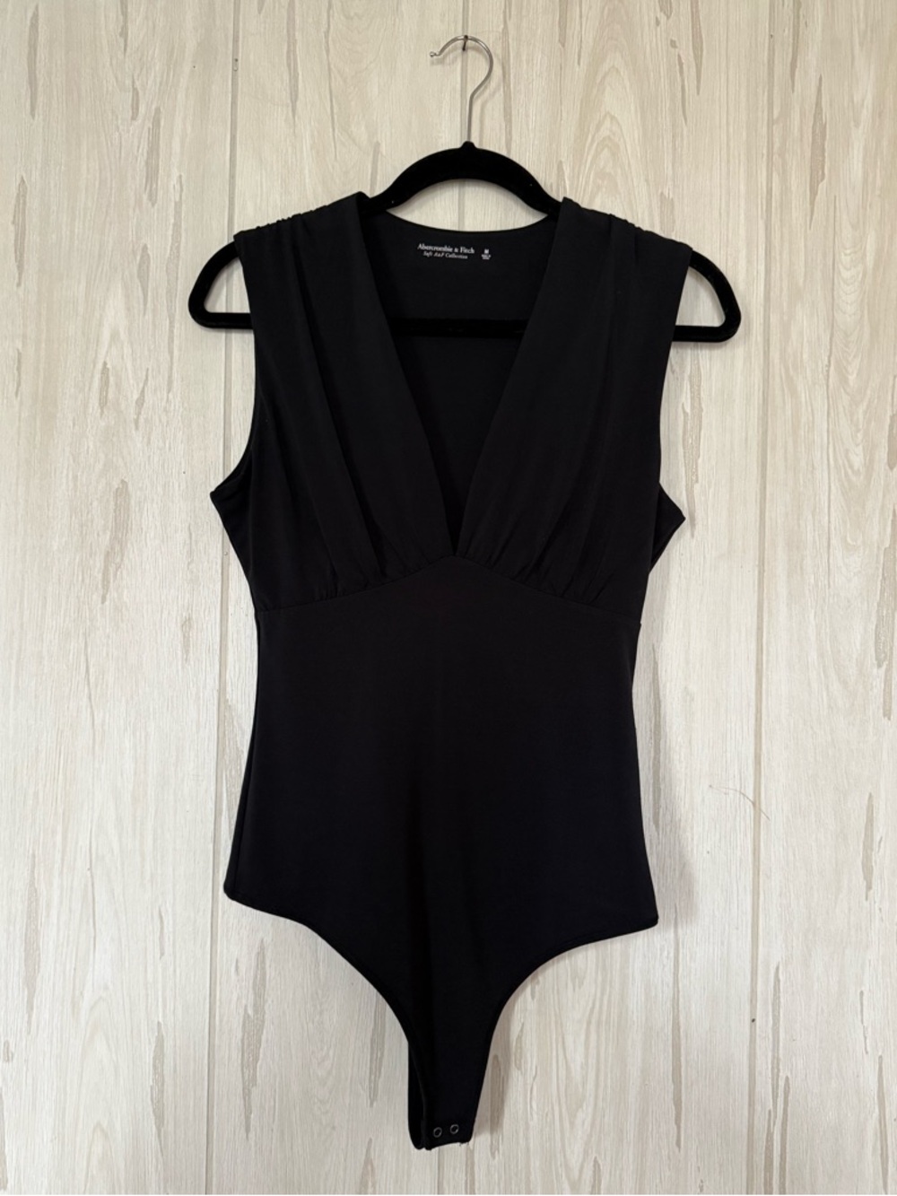 Abercrombie & Fitch Black Plunge V Neck Bodysuit in Black, Size M